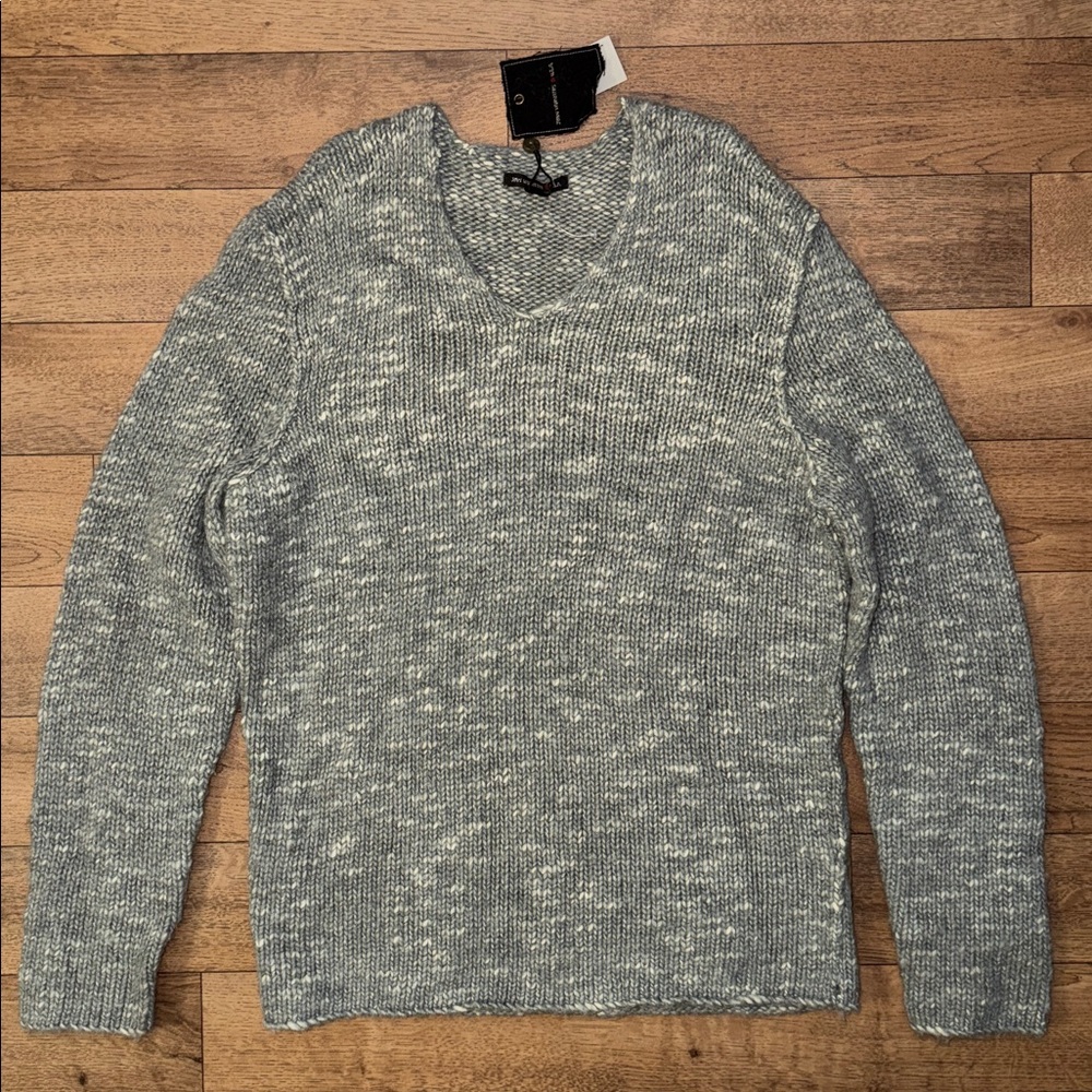 John Varvatos USA Men’s Size XL Wool Blend Sweater NWT In Elephant Grey Luxury